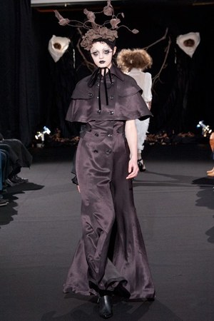 アリスアウアア 2012-13年秋冬コレクション - 夢の世界をロマンチックなショーで披露｜写真19