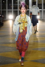 メルシーボークー， 2012-13年秋冬コレクション - ハッピーカラーで自由に羽ばたく鳥を表現｜写真22