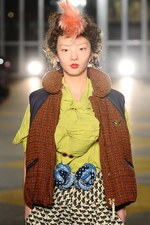 メルシーボークー， 2012-13年秋冬コレクション - ハッピーカラーで自由に羽ばたく鳥を表現｜写真27