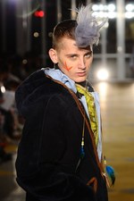 メルシーボークー， 2012-13年秋冬コレクション - ハッピーカラーで自由に羽ばたく鳥を表現｜写真36