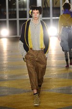 メルシーボークー， 2012-13年秋冬コレクション - ハッピーカラーで自由に羽ばたく鳥を表現｜写真39