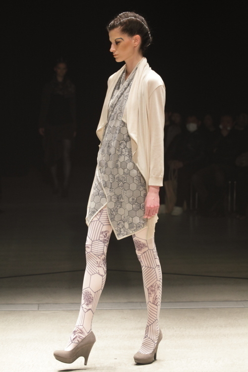 ヤストシ エズミ 2012-13年秋冬 <span>コレクション</span> - 写真10