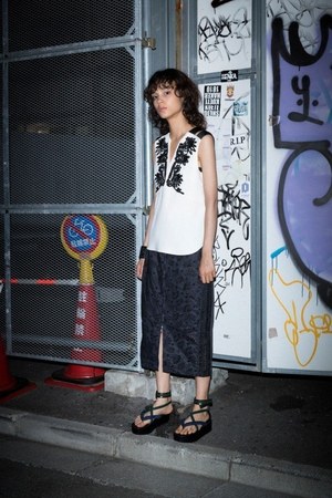 ロキト(LOKITHO) 2018年春夏ウィメンズコレクション  - 写真19