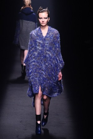 シロマ(SHIROMA) 2012-13年秋冬コレクション - 機械とエレガンスの革新的な融合｜写真22
