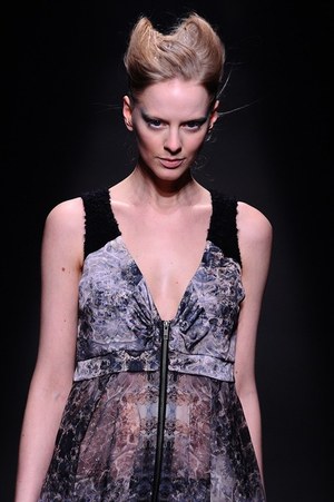 シロマ(SHIROMA) 2012-13年秋冬コレクション - 機械とエレガンスの革新的な融合｜写真27