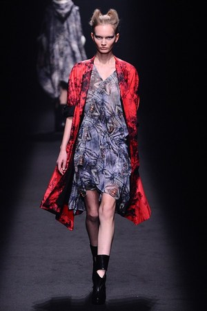 シロマ(SHIROMA) 2012-13年秋冬コレクション - 機械とエレガンスの革新的な融合｜写真34
