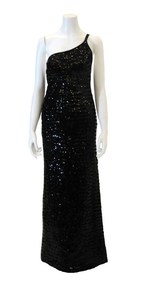 展覧会「ヨーロピアン・モード」文化学園服飾博物館で、越路吹雪のサンローランやニナ リッチのドレス展示｜写真1