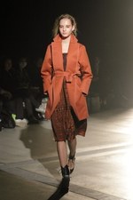 ザ ドレス アンド コー ヒデアキ サカグチ 2012-13年秋冬ウィメンズコレクション - 新しい色気の追求｜写真1