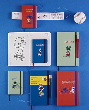 スヌーピー特集 世界で愛される人気キャラクターのコラボグッズやスヌーピーミュージアムなど ファッションプレス スヌーピー特集 世界で愛される人気キャラクターのコラボグッズやスヌーピーミュージアムなど ファッションプレス
