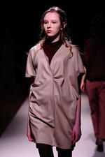 サポートサーフェス(support surface) 2012-13年秋冬コレクション - 心温まる優しい服｜写真21