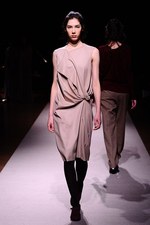 サポートサーフェス(support surface) 2012-13年秋冬コレクション - 心温まる優しい服｜写真22