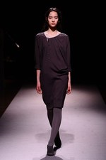 サポートサーフェス(support surface) 2012-13年秋冬コレクション - 心温まる優しい服｜写真25