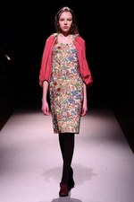 サポートサーフェス(support surface) 2012-13年秋冬コレクション - 心温まる優しい服｜写真43