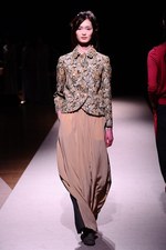 サポートサーフェス(support surface) 2012-13年秋冬コレクション - 心温まる優しい服｜写真45