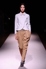 サポートサーフェス(support surface) 2012-13年秋冬コレクション - 心温まる優しい服｜写真47