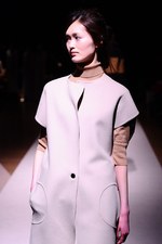 サポートサーフェス(support surface) 2012-13年秋冬コレクション - 心温まる優しい服｜写真62