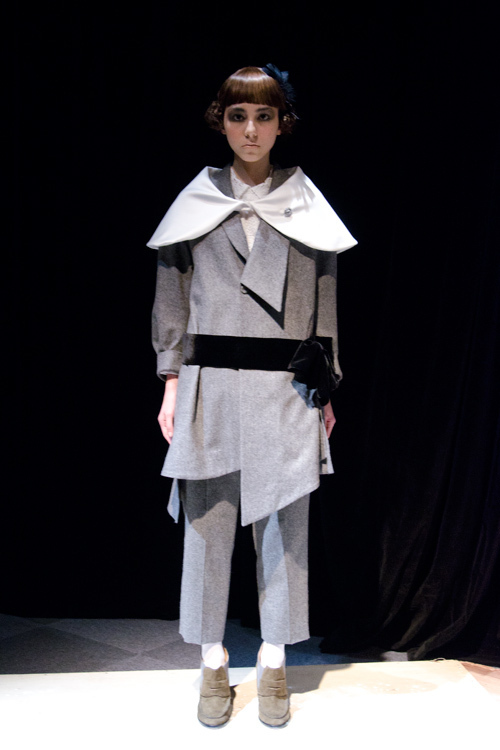 ファーファー(FURFUR) 2012-13年秋冬 ウィメンズコレクション シルエット - 写真1