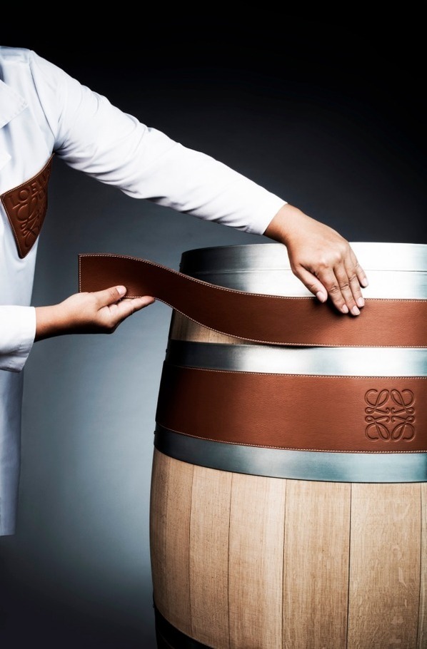 ロエベのレザーで覆われたワイン樽、“スペインのダイヤモンド”ボデガ・ヌマンシアの人気ワイン | 写真