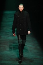 クリスチャン ダダ 2012-13年秋冬コレクション - 自然の行く先を服に落とし込んで｜写真2