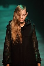 クリスチャン ダダ 2012-13年秋冬コレクション - 自然の行く先を服に落とし込んで｜写真9