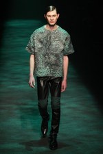 クリスチャン ダダ 2012-13年秋冬コレクション - 自然の行く先を服に落とし込んで｜写真21