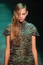 クリスチャン ダダ 2012-13年秋冬コレクション - 自然の行く先を服に落とし込んで｜写真24