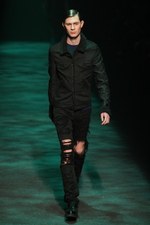 クリスチャン ダダ 2012-13年秋冬コレクション - 自然の行く先を服に落とし込んで｜写真38