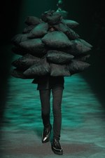 クリスチャン ダダ 2012-13年秋冬コレクション - 自然の行く先を服に落とし込んで｜写真46