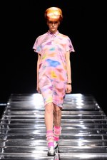 アンリアレイジ 2012-13年秋冬コレクション - 服の“かたち”に時間の概念を与えたら...｜写真23