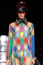 アンリアレイジ 2012-13年秋冬コレクション - 服の“かたち”に時間の概念を与えたら...｜写真50