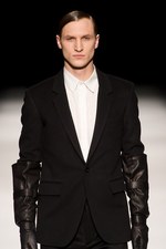 ドレスドアンドレスド 2012-13年秋冬コレクション - 構築的なアイテムの中に見える脆さと繊細さ｜写真14