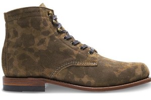 ウルヴァリンより復刻モデルの"1000マイルブーツ"登場、ストリート風カモ柄のシューズなど