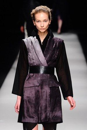 アライサラ 2012-13年秋冬コレクション - 日中の架け橋となることを目指した、東京最後のランウェイショー｜写真9