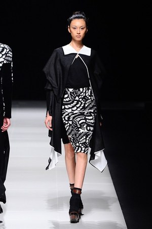 アライサラ 2012-13年秋冬コレクション - 日中の架け橋となることを目指した、東京最後のランウェイショー｜写真18