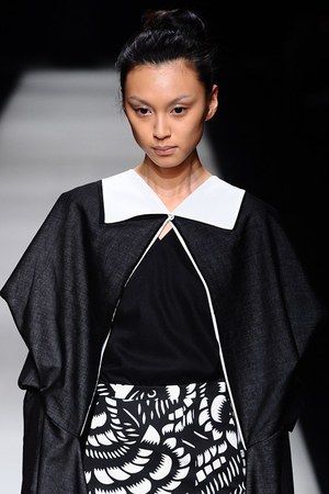 アライサラ 2012-13年秋冬コレクション - 日中の架け橋となることを目指した、東京最後のランウェイショー｜写真19