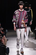 ミキオ サカベ 2012-13年秋冬 - 純粋で中性的な少年スタイル｜写真5