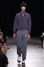 ミキオ サカベ 2012-13年秋冬 - 純粋で中性的な少年スタイル｜写真21