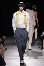 ミキオ サカベ 2012-13年秋冬 - 純粋で中性的な少年スタイル｜写真33