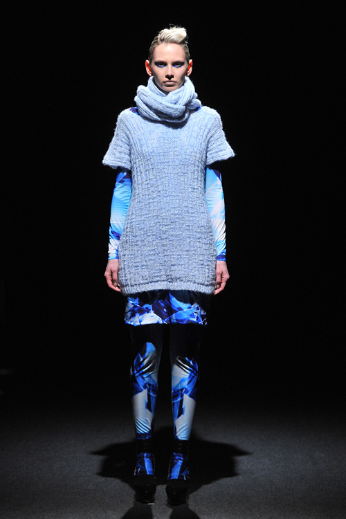 ヨハン クー(Johan Ku) 2012-13年秋冬コレクション - 青をテーマに繊細な精神の旅を表現