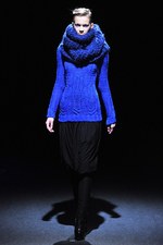 ヨハン クー(Johan Ku) 2012-13年秋冬コレクション - 青をテーマに繊細な精神の旅を表現｜写真12