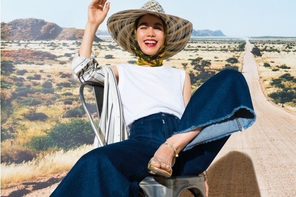 アダム エ ロペ×サムシングから新作フレアデニム＆デニムジャケット