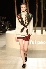 ビューティフル ピープル 2012-13年秋冬コレクション - 能天気なハワイアンムードでリラックストラッド｜写真16