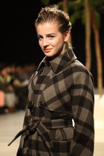 ビューティフル ピープル 2012-13年秋冬コレクション - 能天気なハワイアンムードでリラックストラッド｜写真19