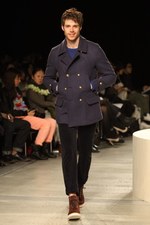 ビューティフル ピープル 2012-13年秋冬コレクション - 能天気なハワイアンムードでリラックストラッド｜写真55