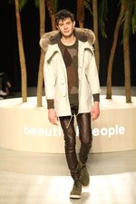 ビューティフル ピープル 2012-13年秋冬コレクション - 能天気なハワイアンムードでリラックストラッド｜写真59