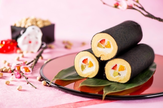 「幸せ丸かぶりロール」