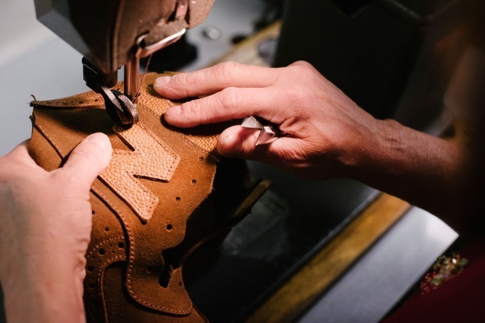 ニューバランス×英グレンソン、“革靴”をイメージしたプレミアムスニーカー3種｜写真10