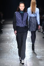 G.V.G.V. 2012-13年秋冬コレクション - グラムスターを現代に甦えらせた、きらめきのコレクション｜写真5