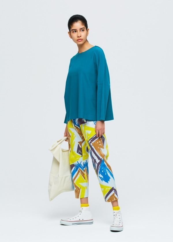 me ISSEY MIYAKE より、 TRUNK PLEATS BAGのオンラインストア