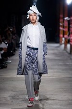 ミントデザインズ 2012-13 秋冬コレクション - 壊れやすい陶器やガラスのイメージをモダンでポップに表現｜写真43